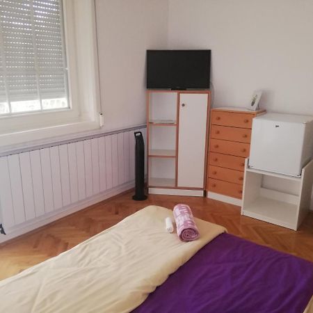Pero Panzio Bed & Breakfast Debrecen Luaran gambar