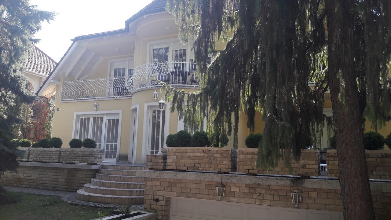 Pero Panzio Bed & Breakfast Debrecen Luaran gambar