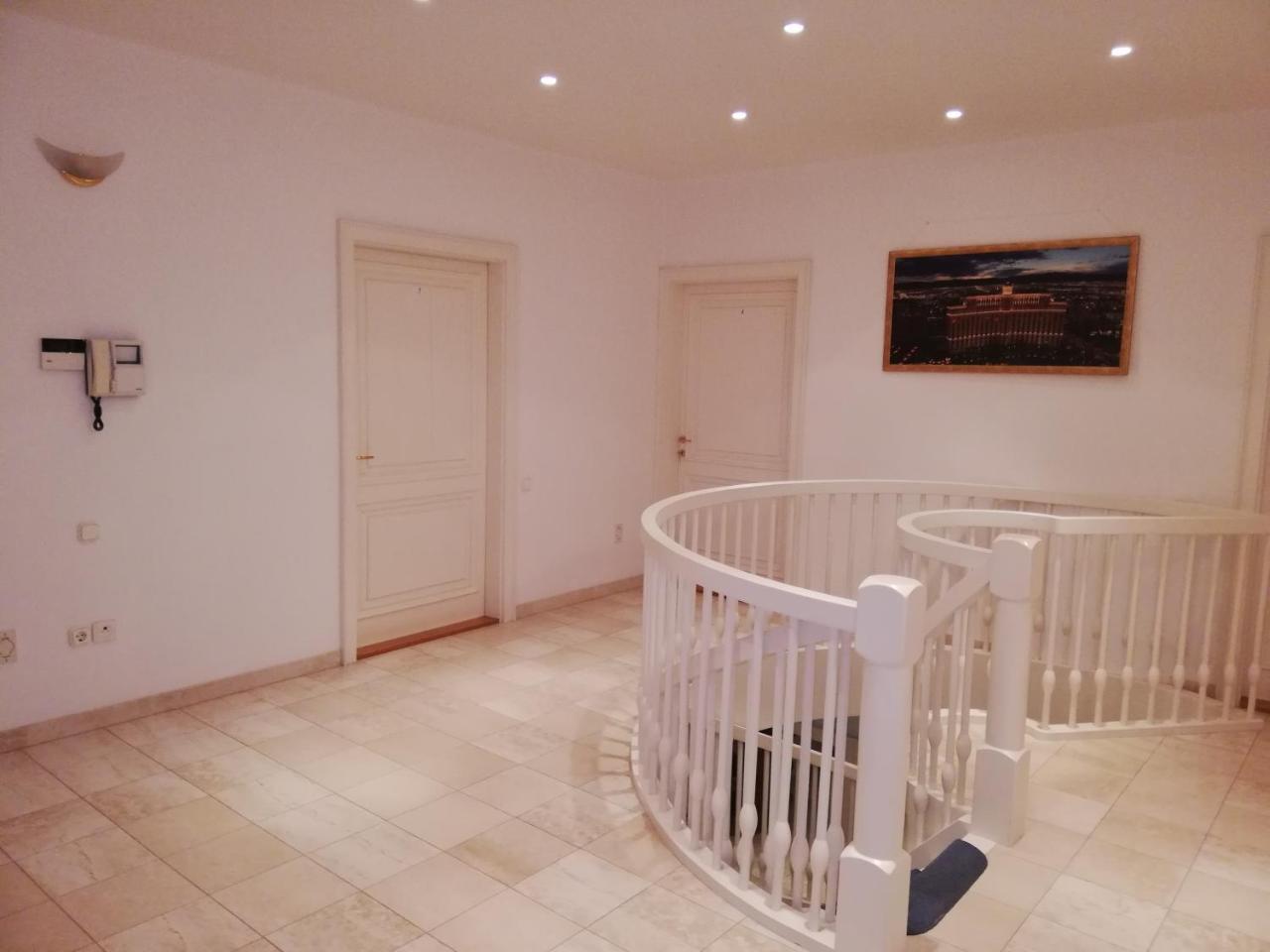 Pero Panzio Bed & Breakfast Debrecen Luaran gambar